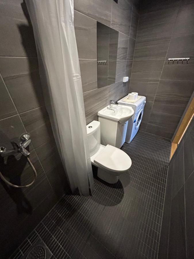 Jon'S 2 Apartments 派尔努 外观 照片